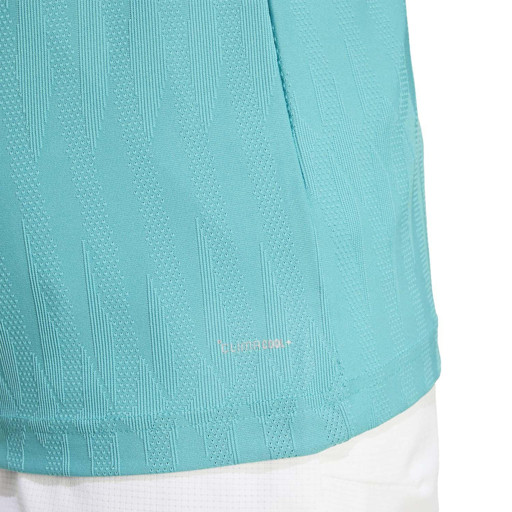 freelift tee
