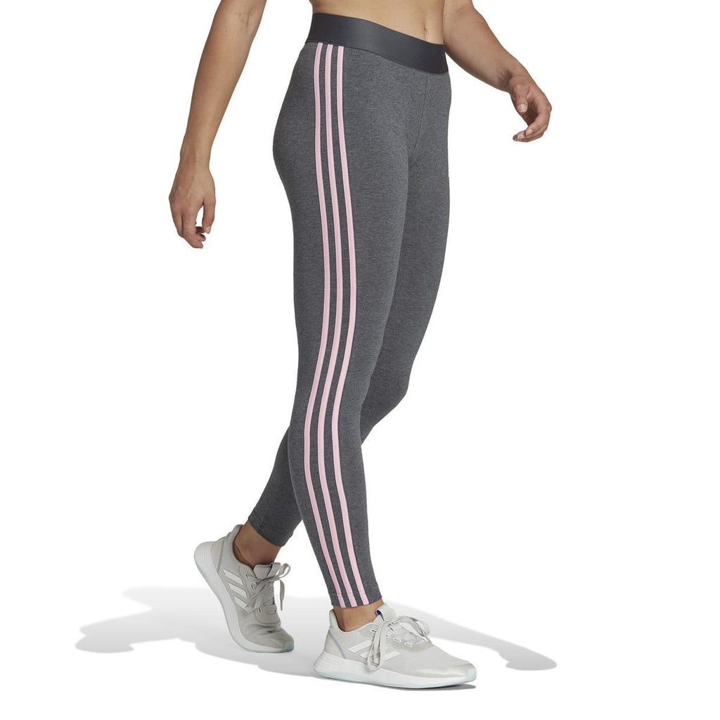 W 3s Leg