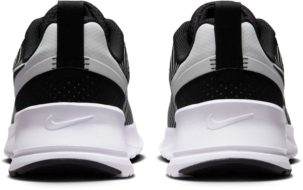 Air Max Nuaxis sneakers