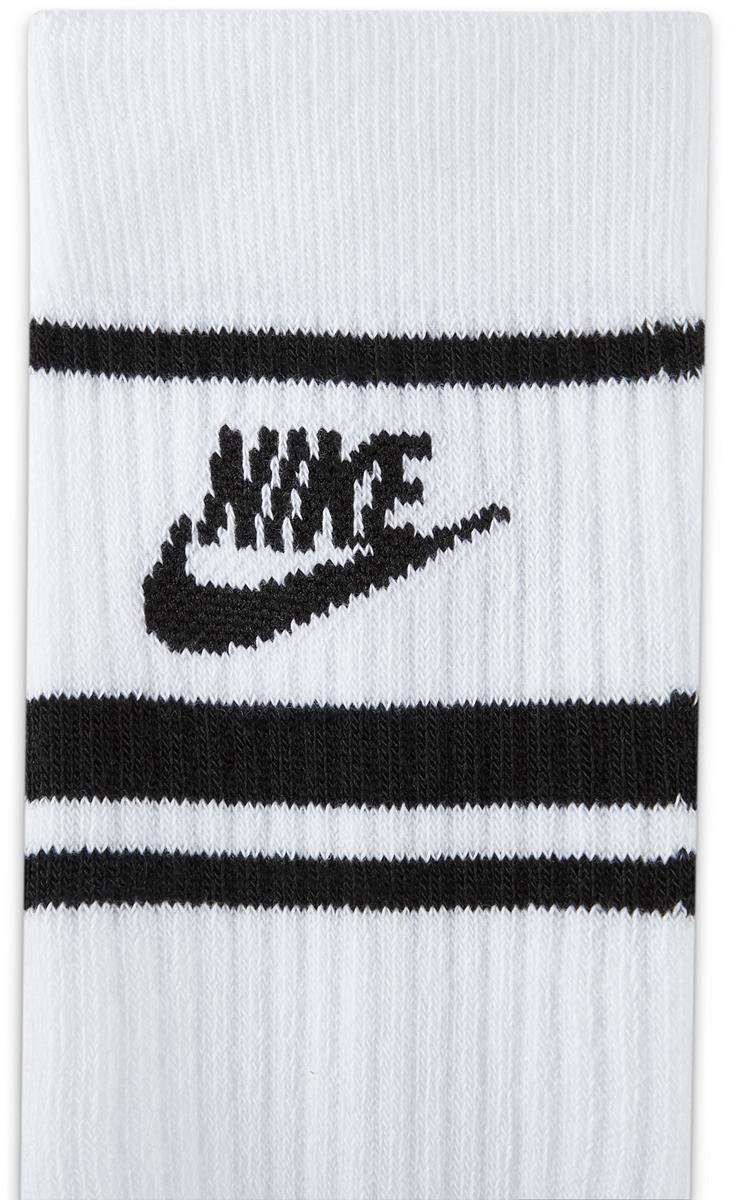 sportswear everyday essential