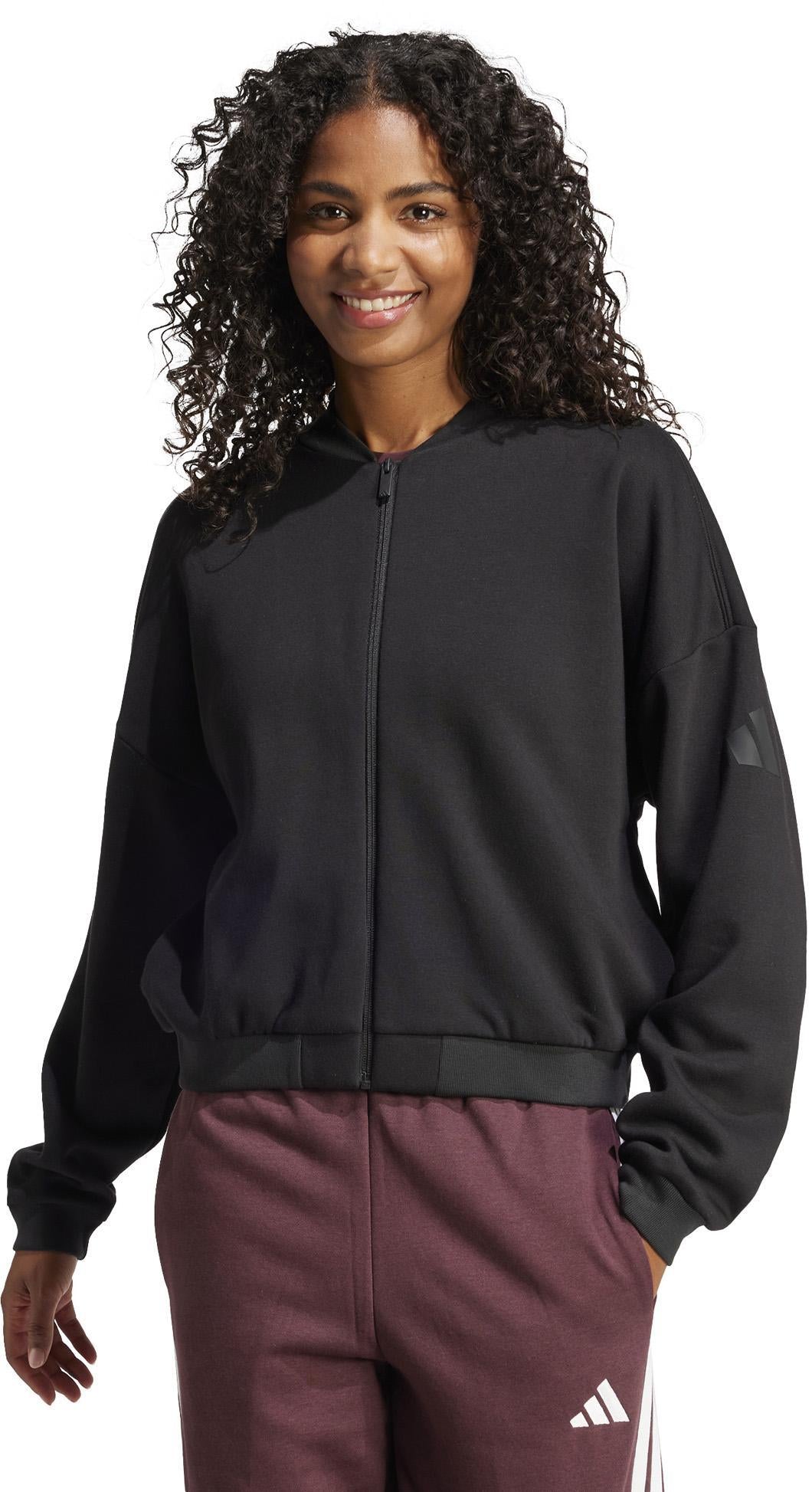 Essentials Contemporary Logo bomberjack