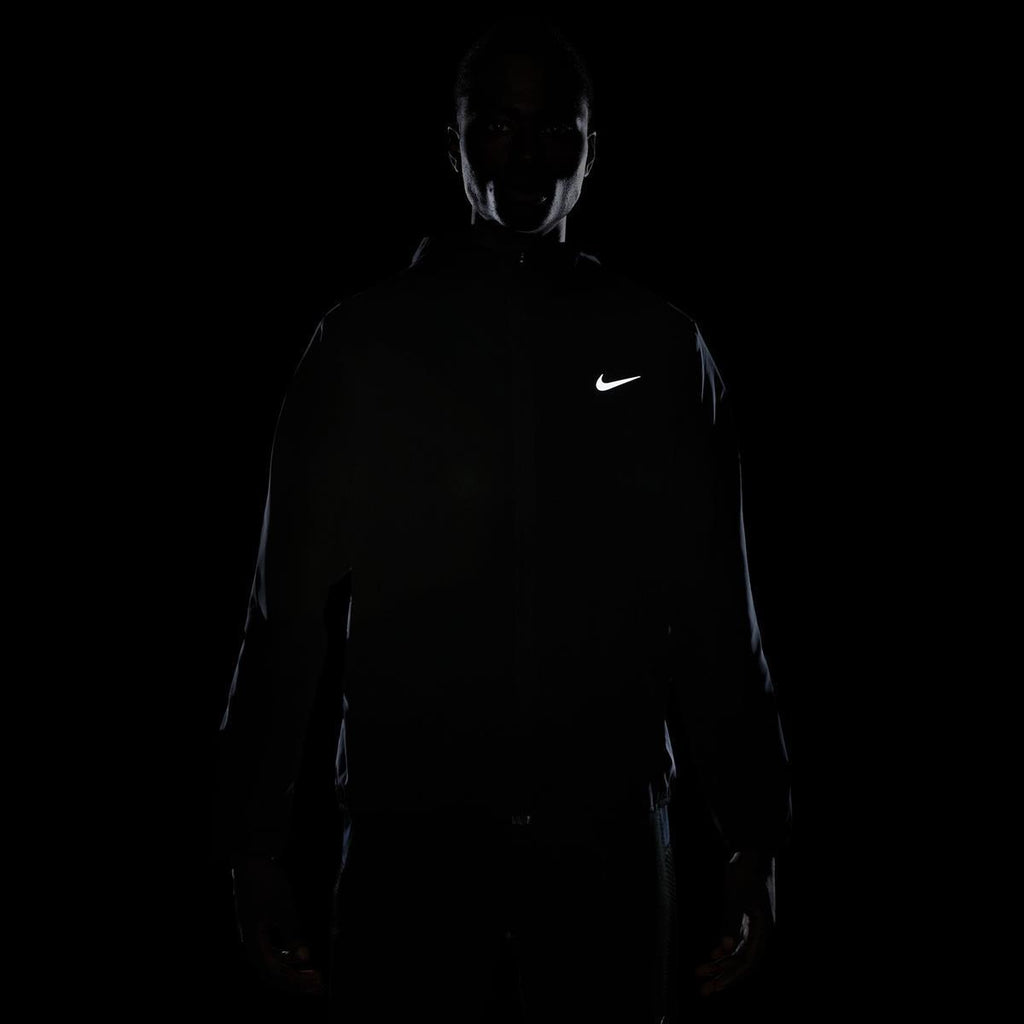 nike dri-fit form men's hooded fitn
