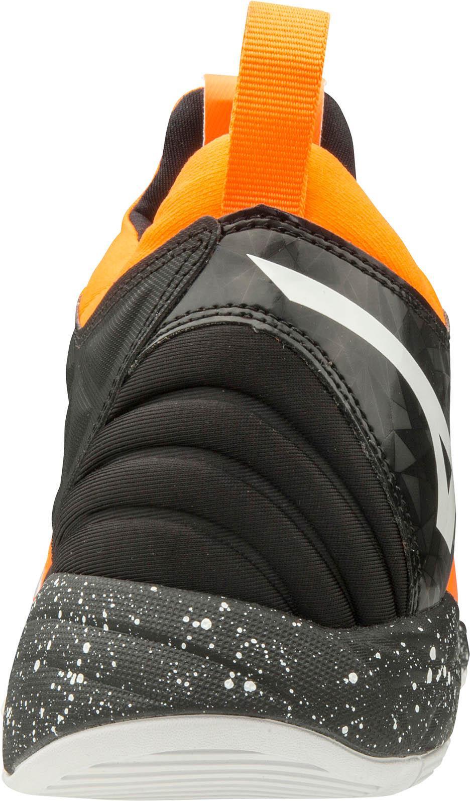 wave momentum