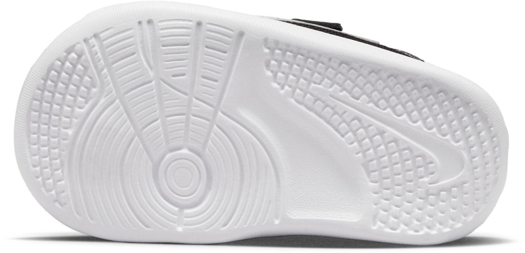Omni baby sneakers