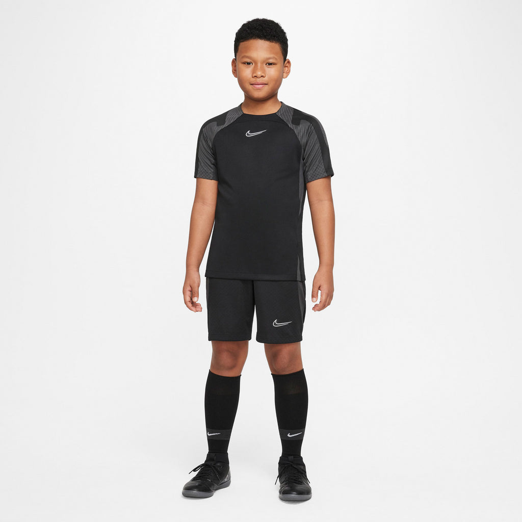Dri-FIT Strike top