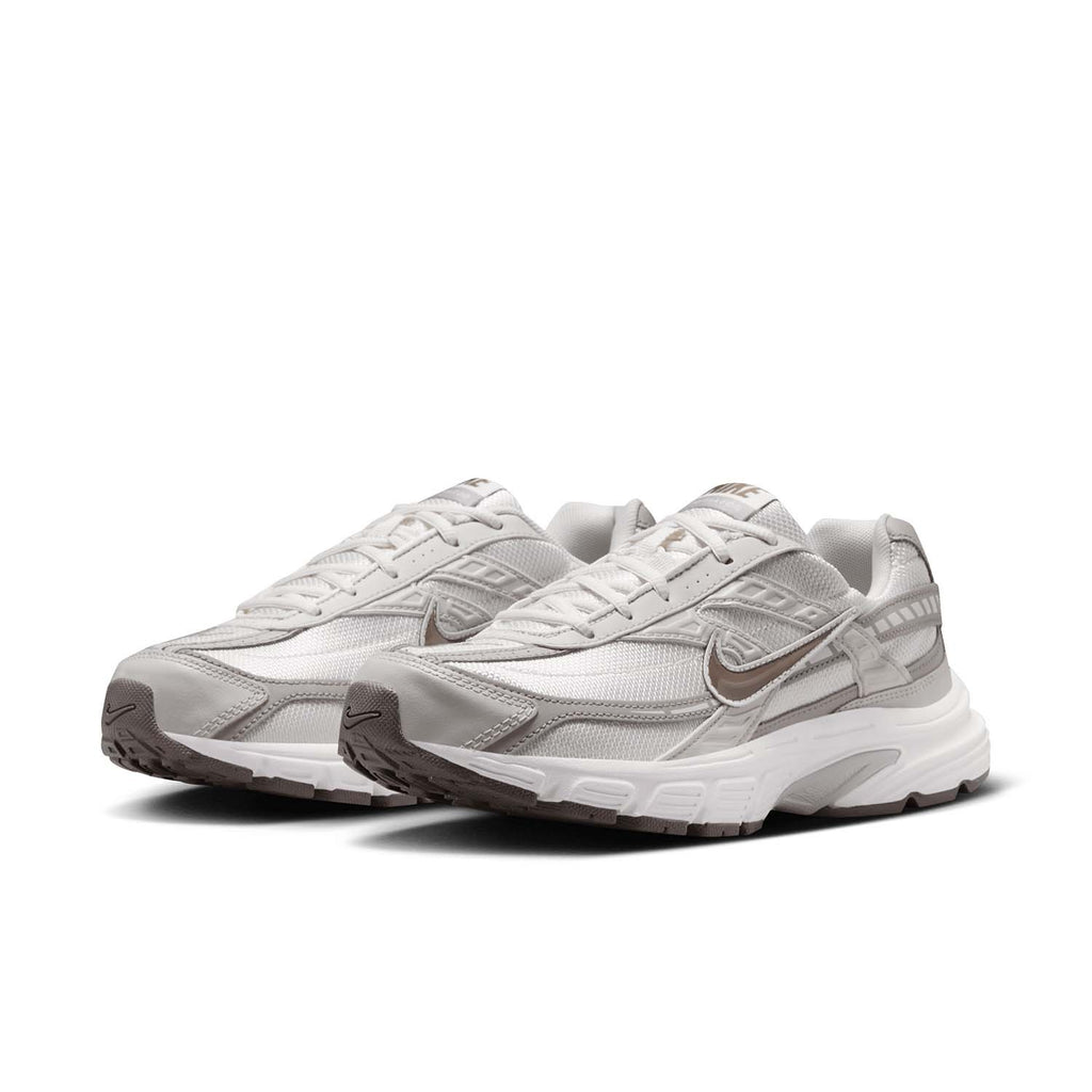 initiator schoenen