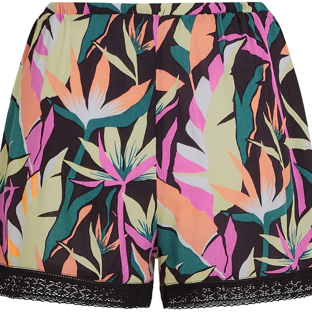 Essentials Tokeena Shorts