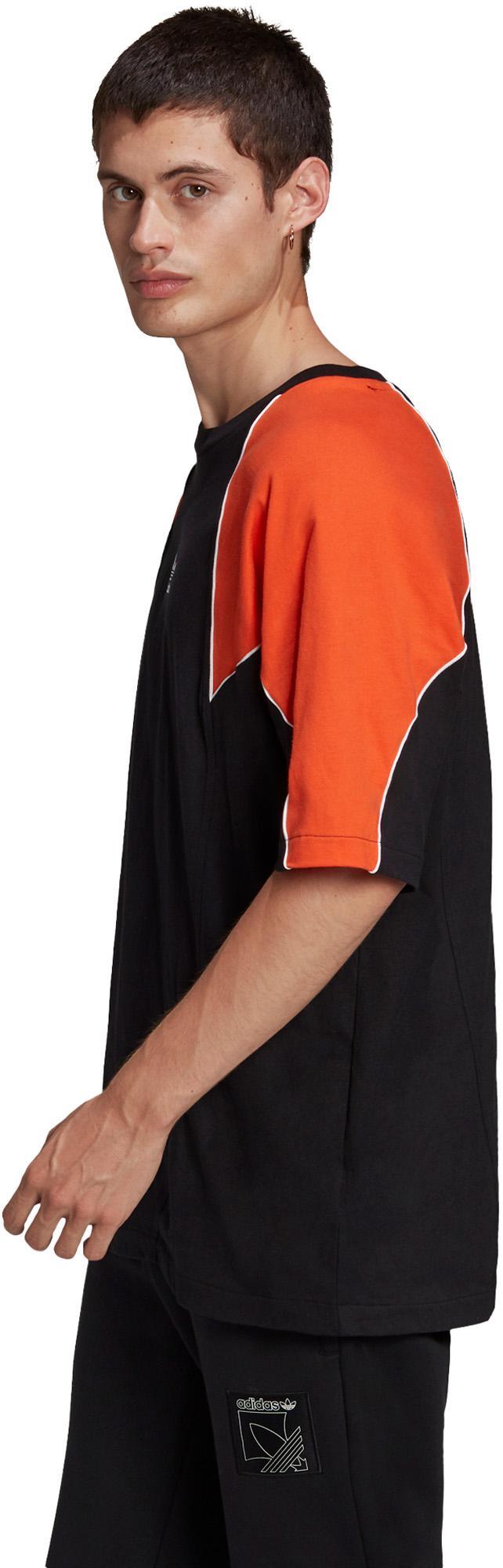 Big Trefoil Abstract T-shirt