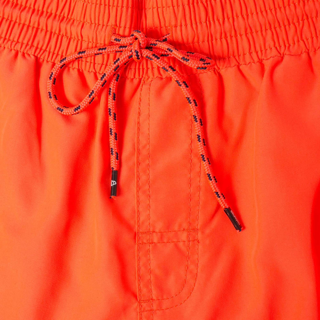 Crisp short