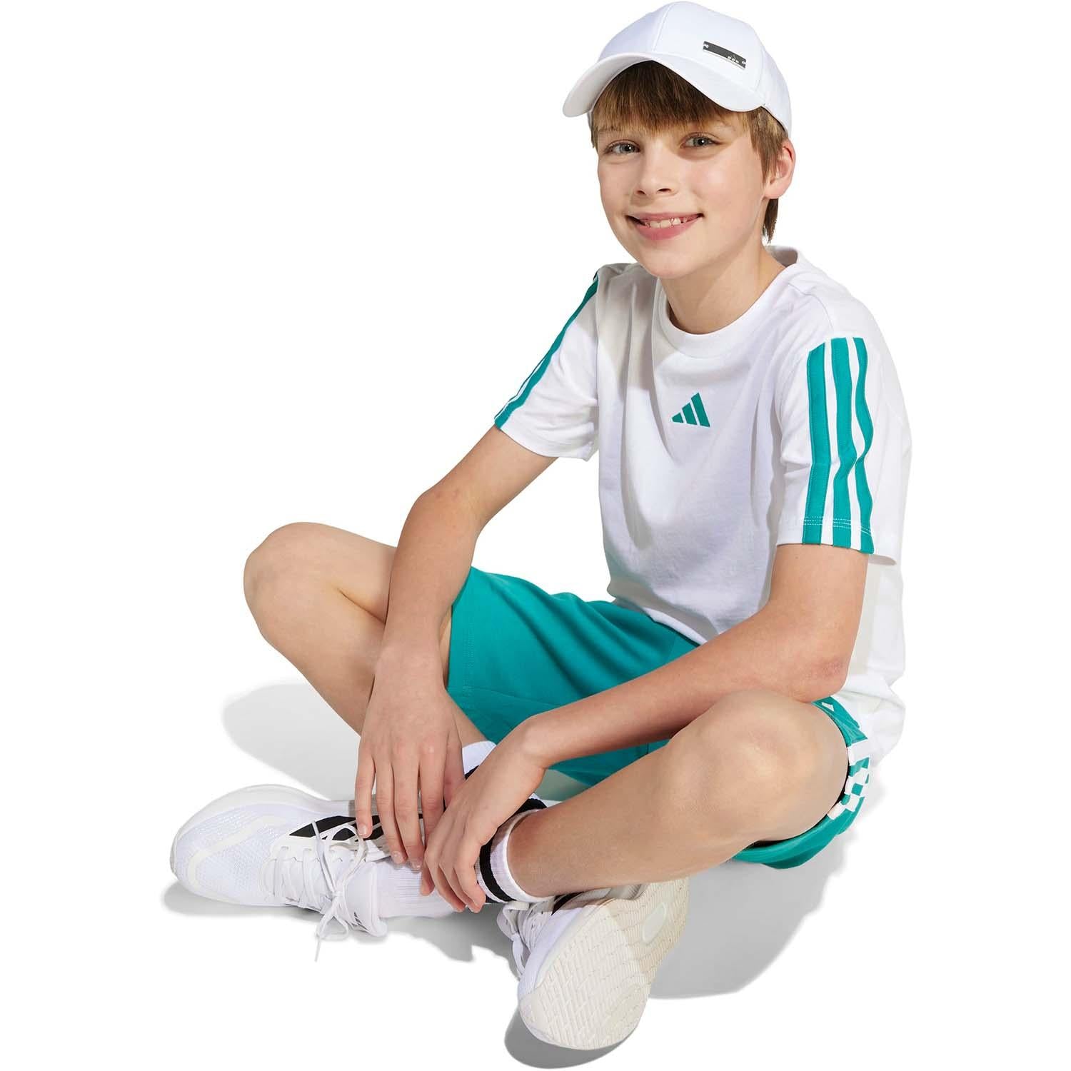 Essentials kids t-shirt