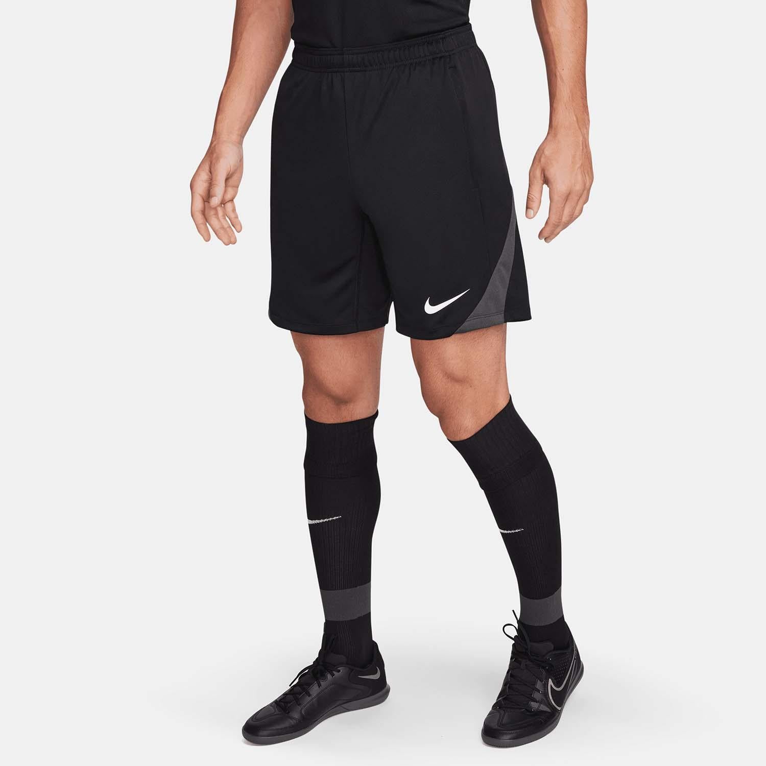Dri-FIT Strike short