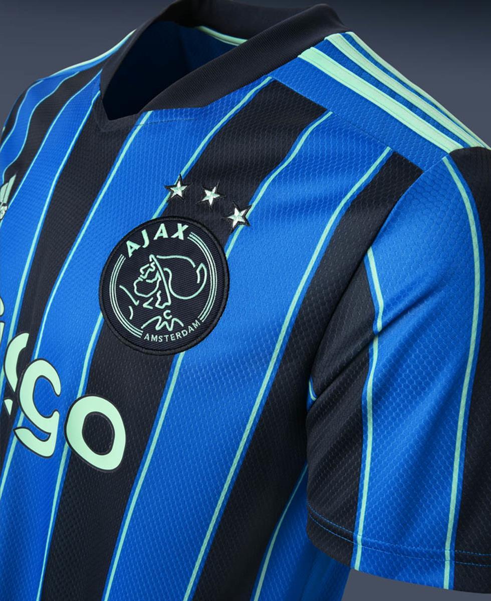Ajax uitshirt 21/22