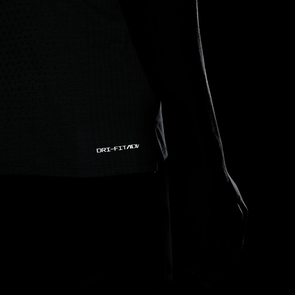 Dri-FIT ADV TechKnit Ultra top