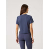 cropped t-shirt