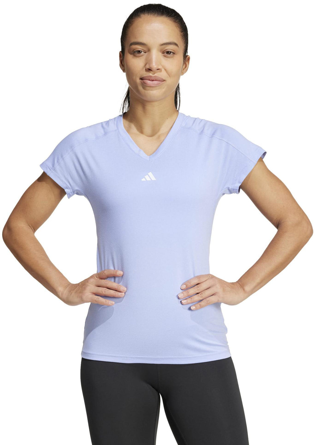 AEROREADY Train Essentials Minimal Branding V-hals shirt