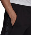 AEROREADY Designed to Move Sport Motion Logo short