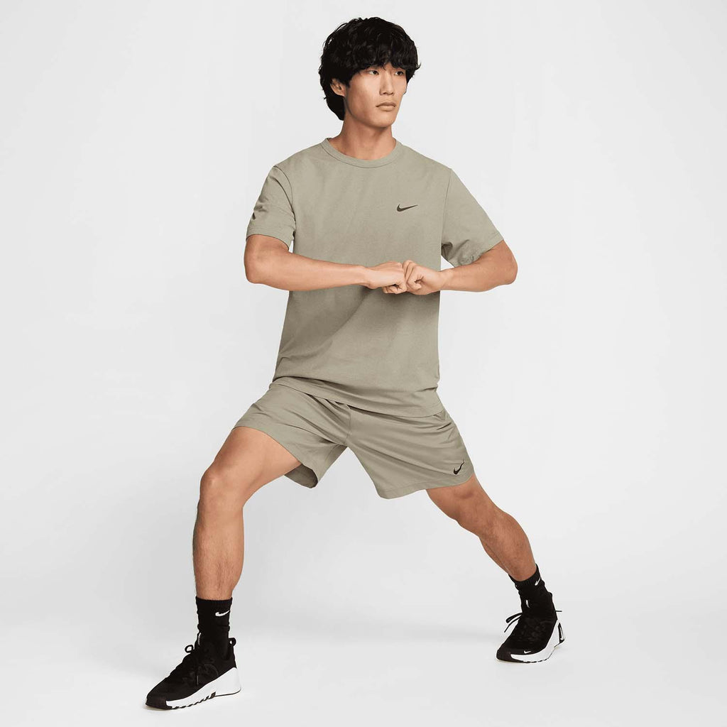 nike hyverse men's dri-fit uv short
