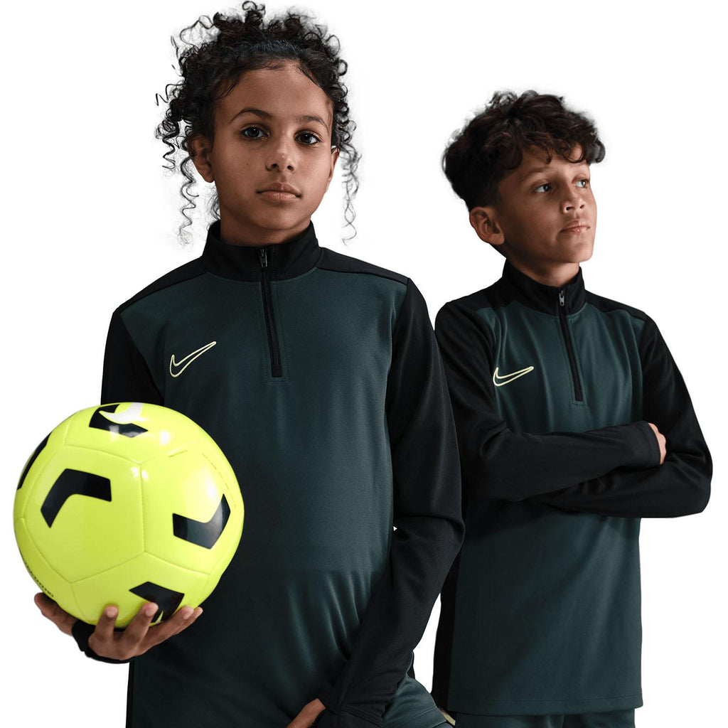 Academy Voetbaltrainingstop met Dri-FIT, lange mouwen en korte rits voor kids
