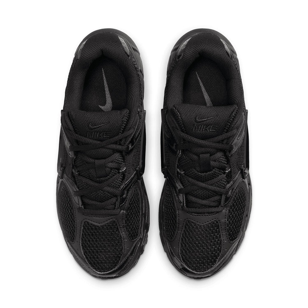 V5 RNR sneakers