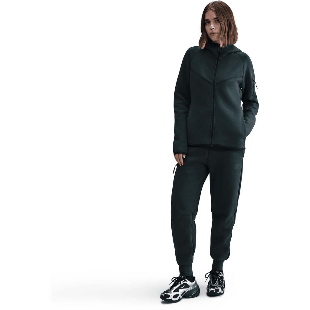 sportswear tech fleece windrun
