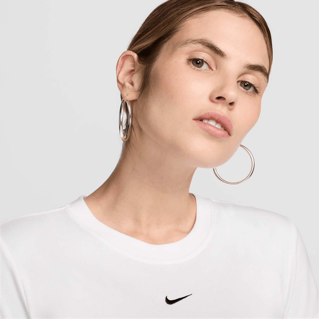 sportswear chill knit Kort T-shirt