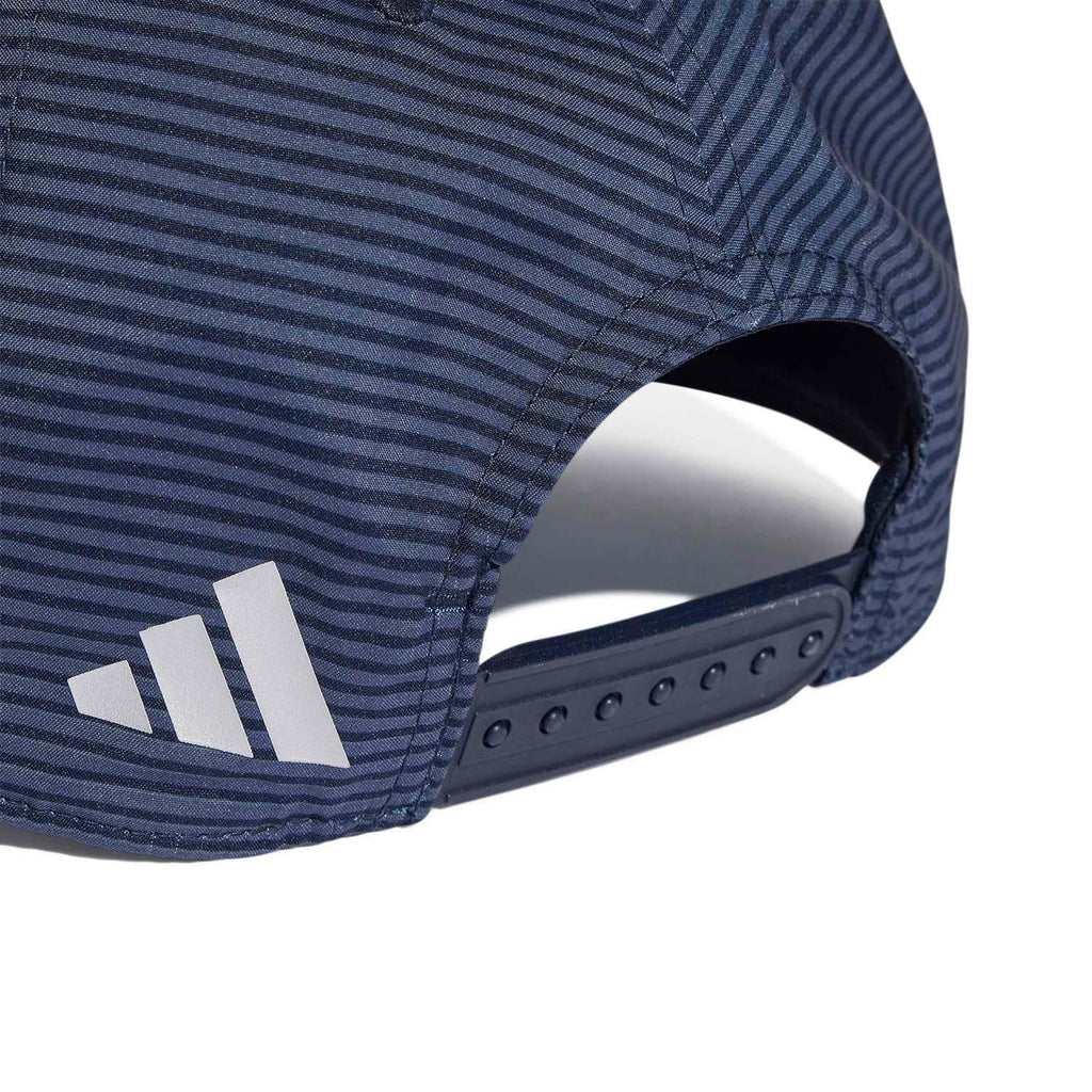 Real Madrid Graphic Snapback Pet Uit