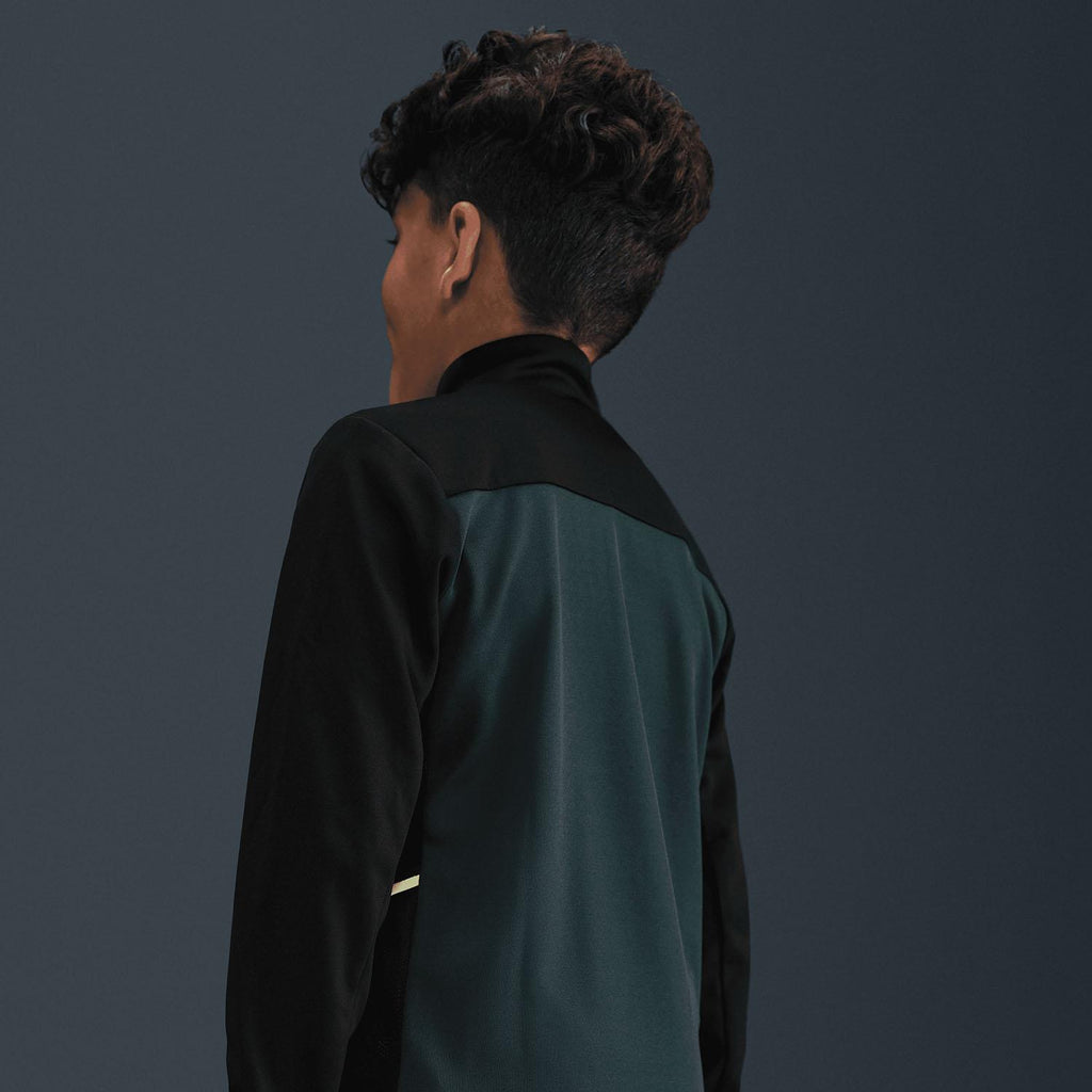 Academy Voetbaltrainingstop met Dri-FIT, lange mouwen en korte rits voor kids