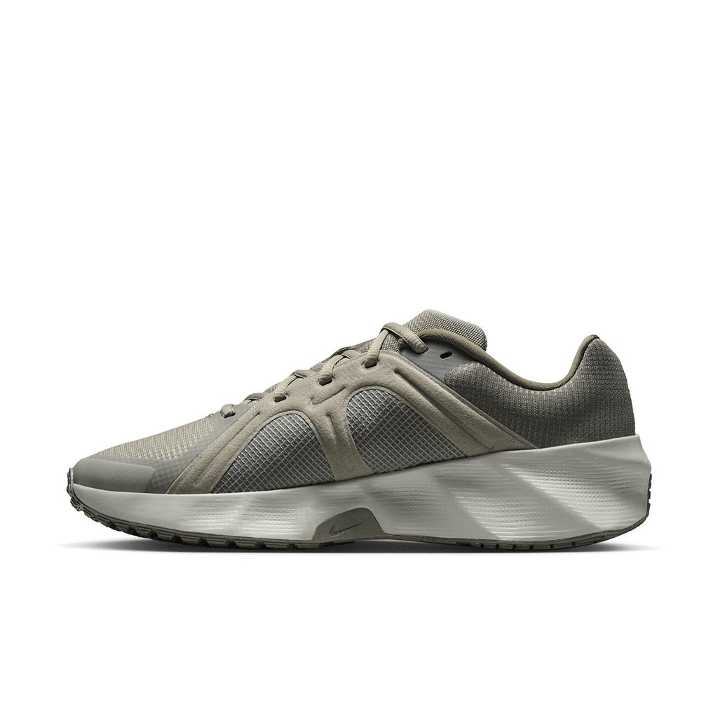 Metro Tek sneakers