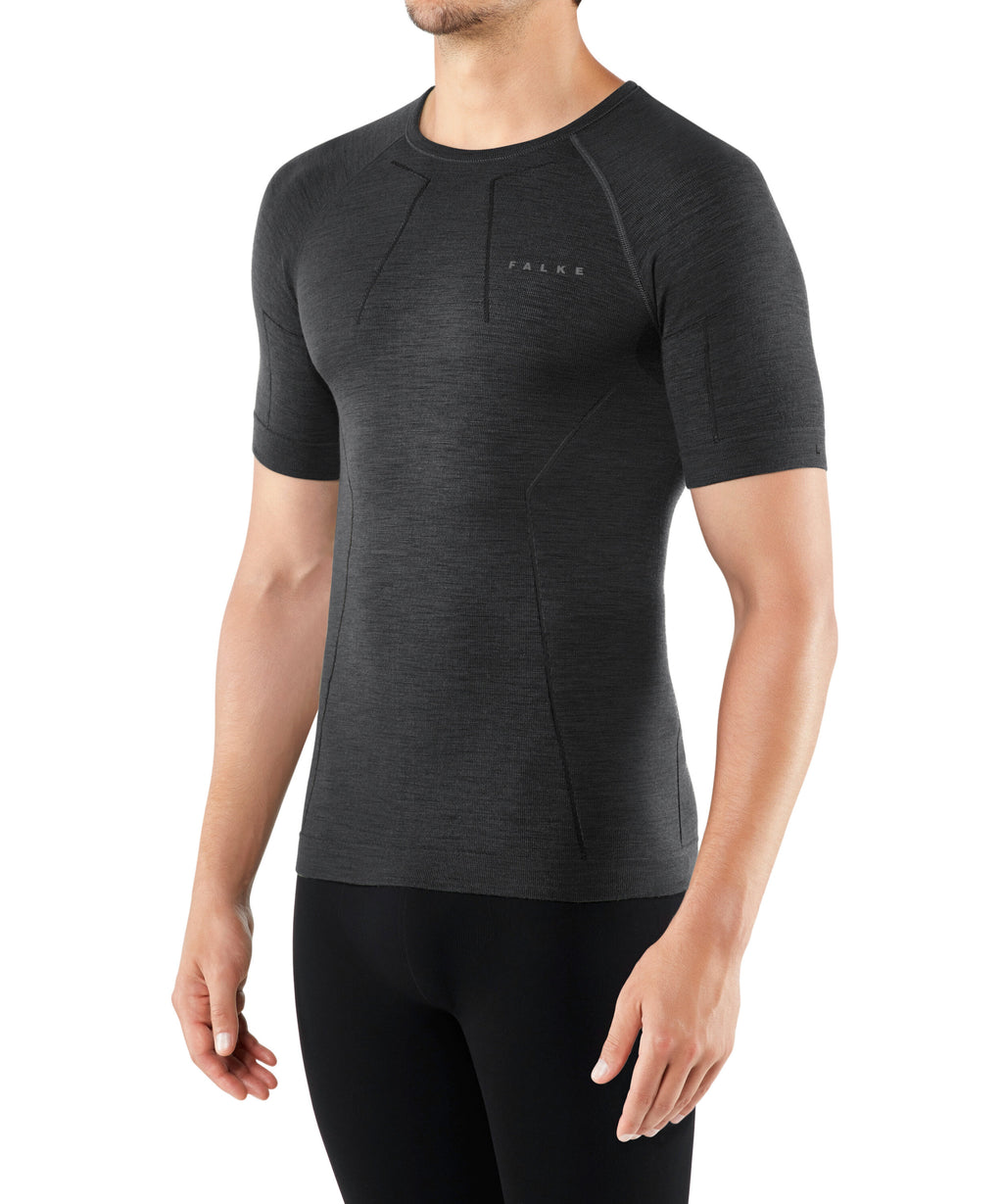 Wt Shortsleeved Shirt Regular M