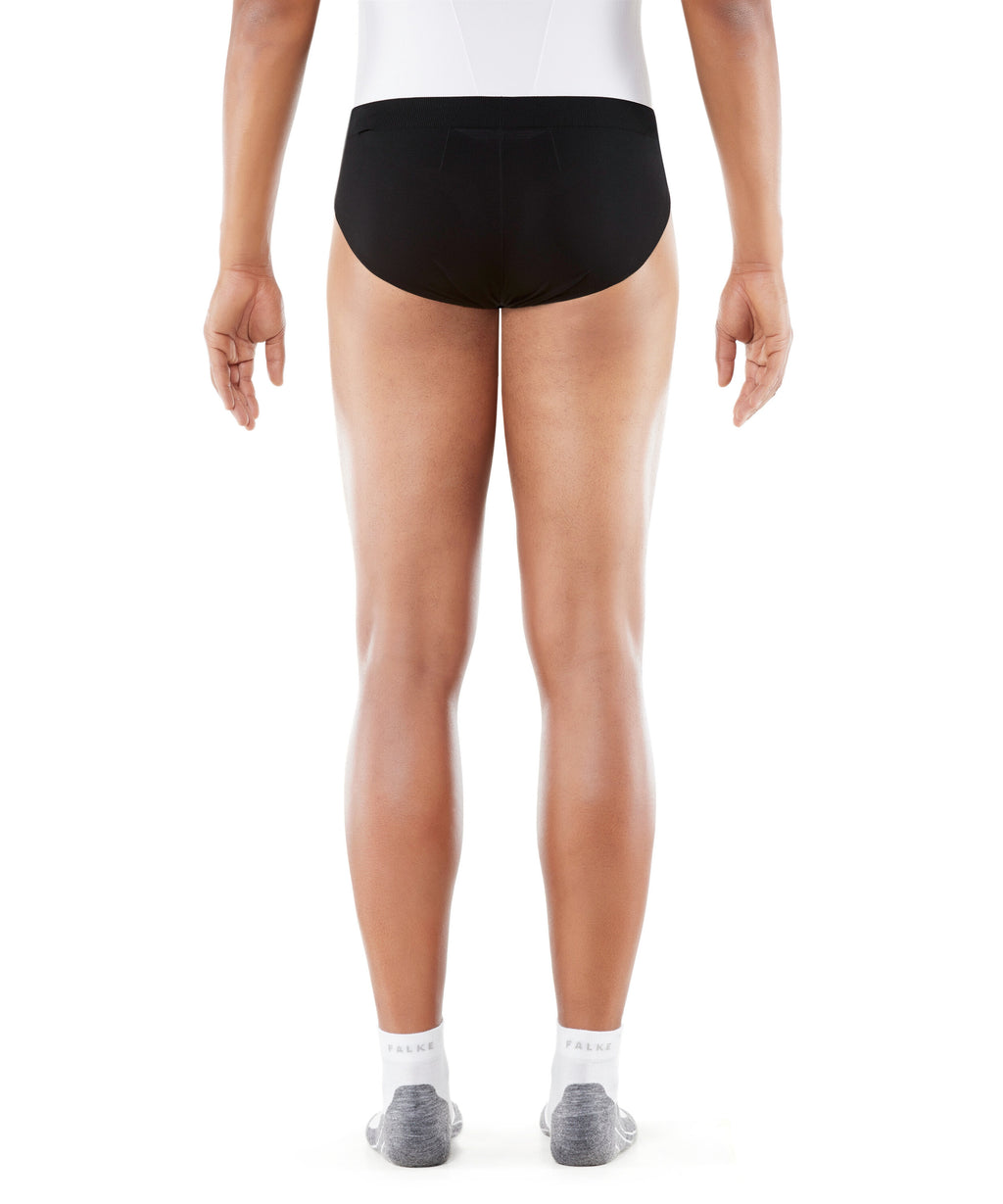 W Briefs M