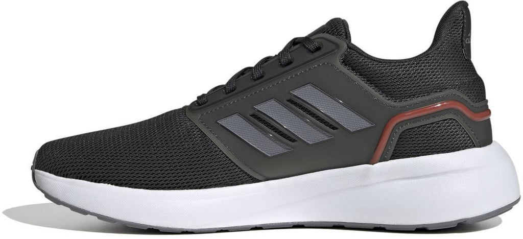 UB19 TD