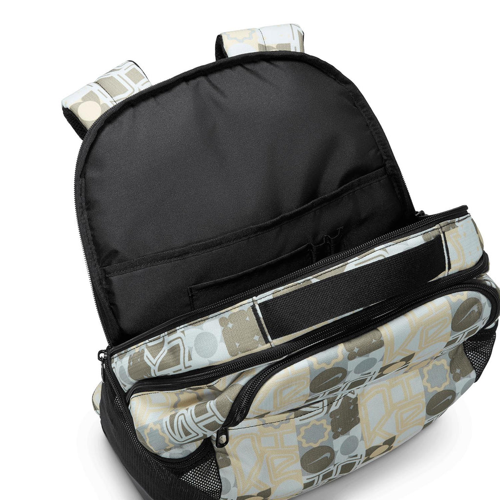 Brasilia Backpack (Medium, 24L)
