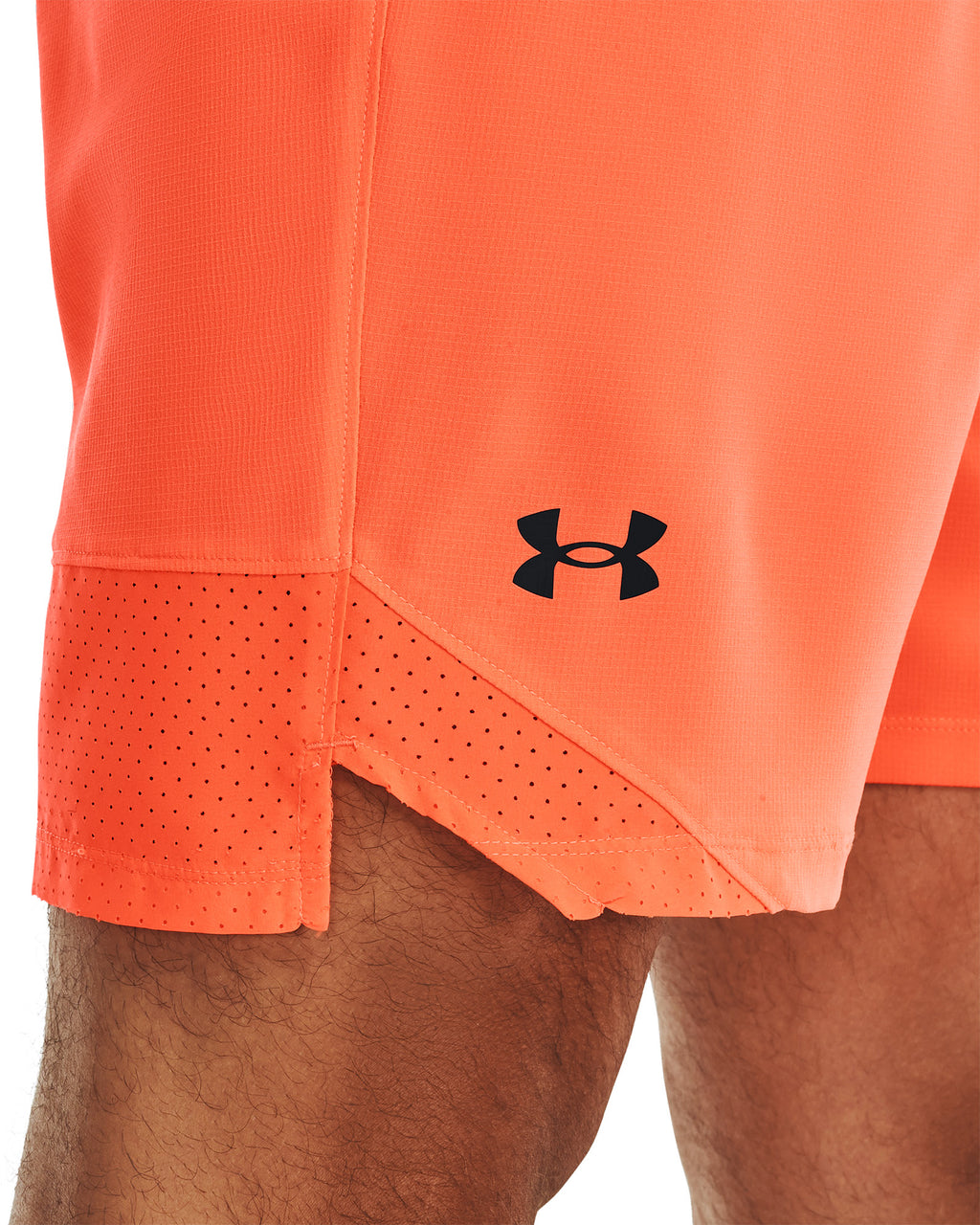 Vanish Woven short