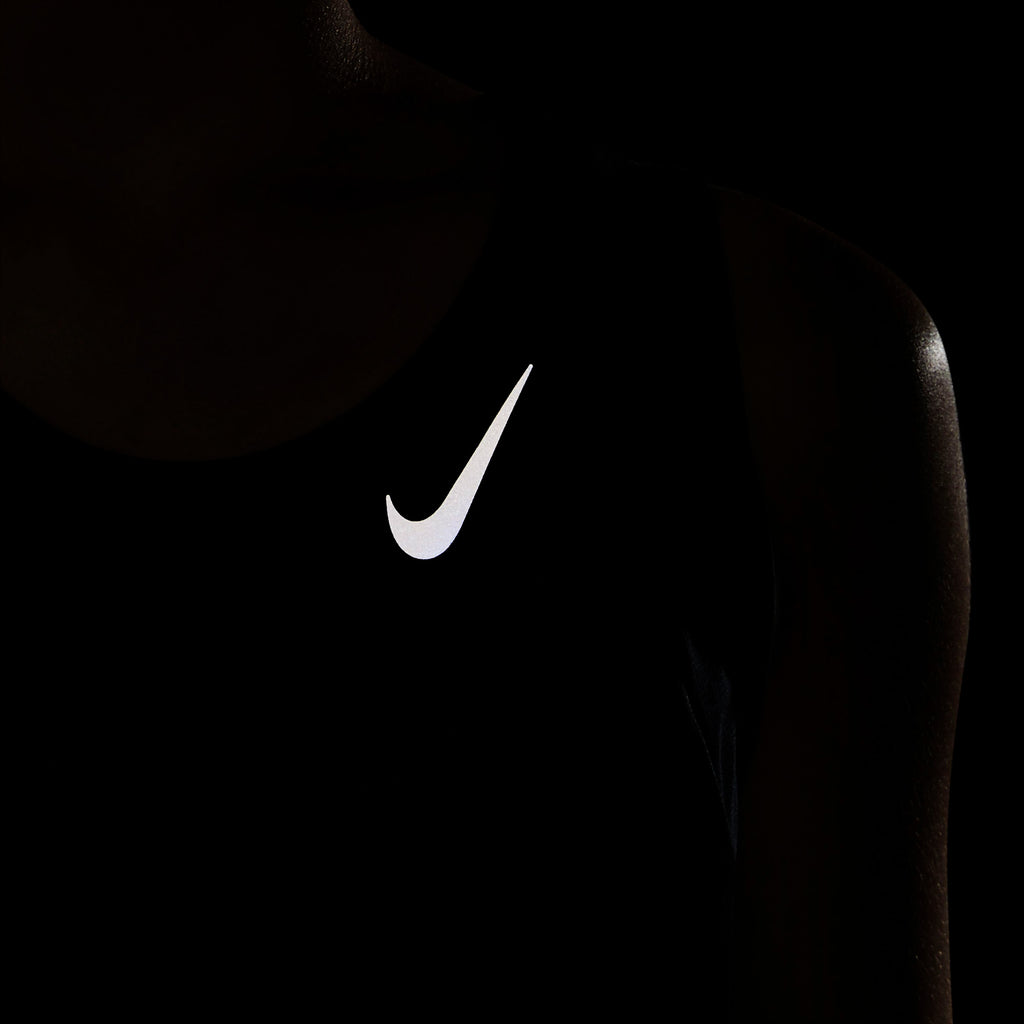 Dri-FIT Race