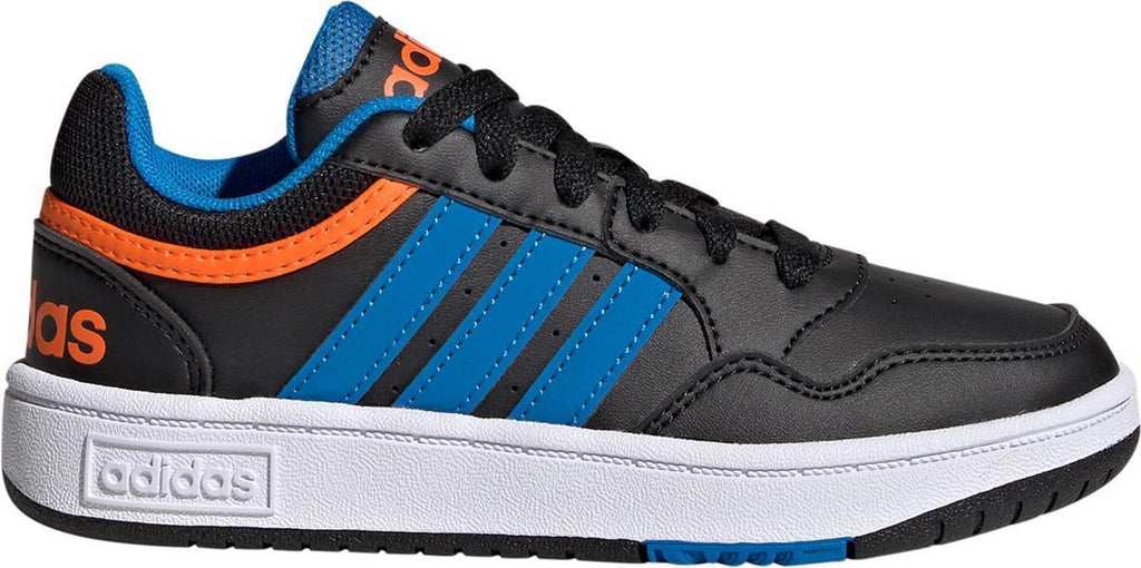 Hoops sneakers