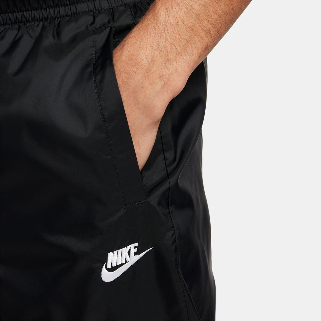 Sportswear Sport Essentials tracksuit