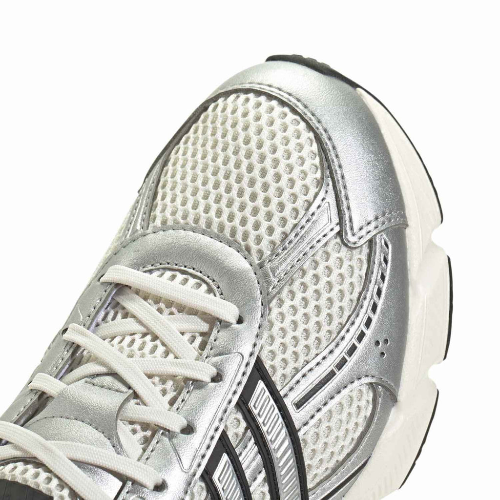 Technochaos 2000 Sneakers