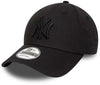 New York Yankees Essential 9FORTY pet