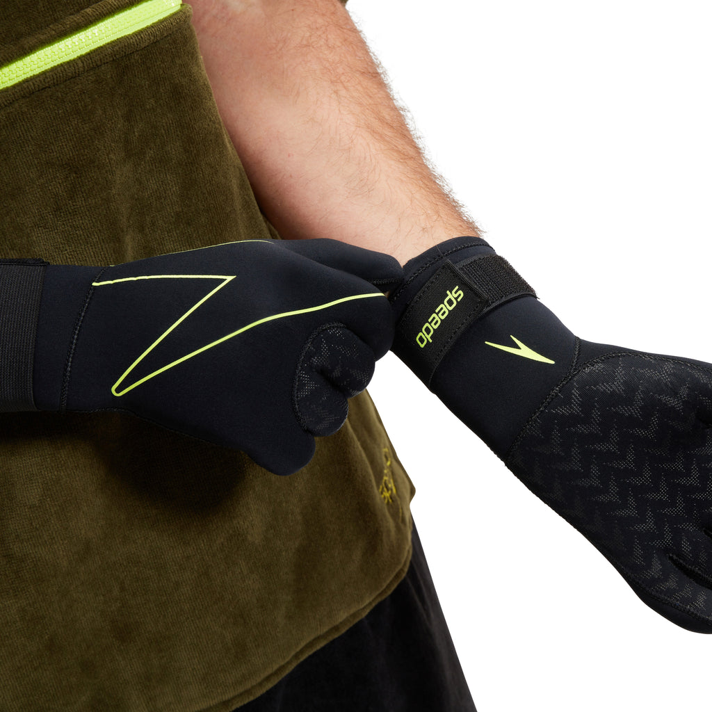 OW SWIM GLOVE AU BLACK