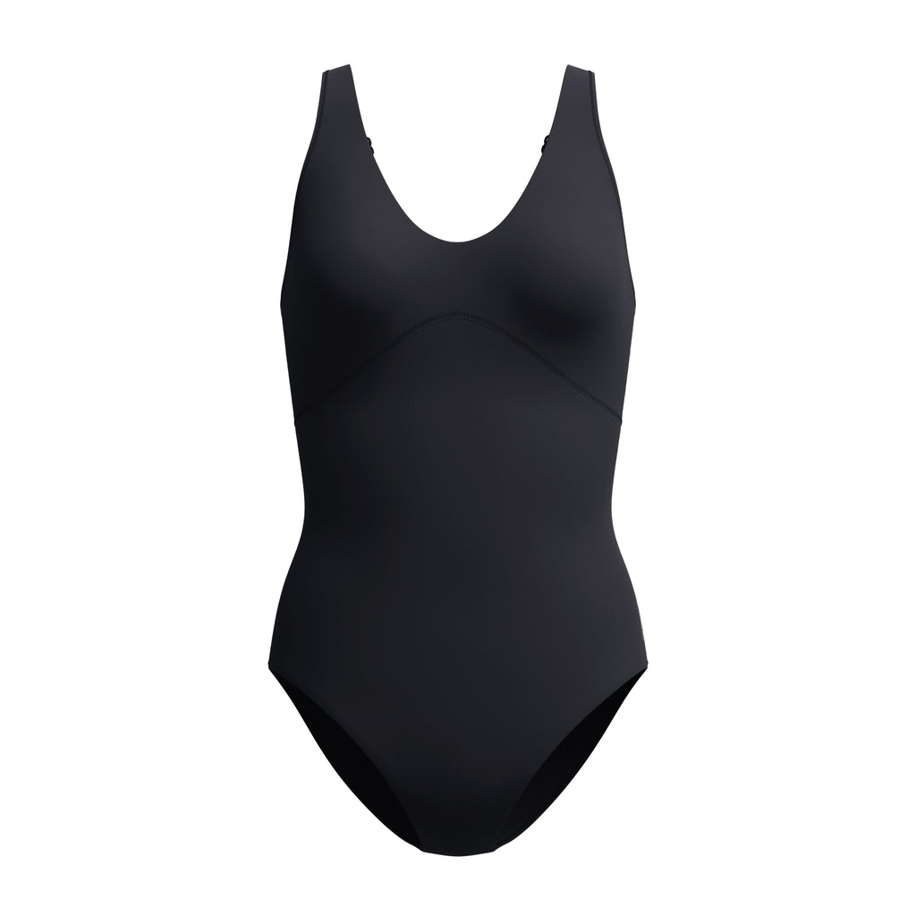 SCULPTURE BUTTERFLY BACK 1PC BLK