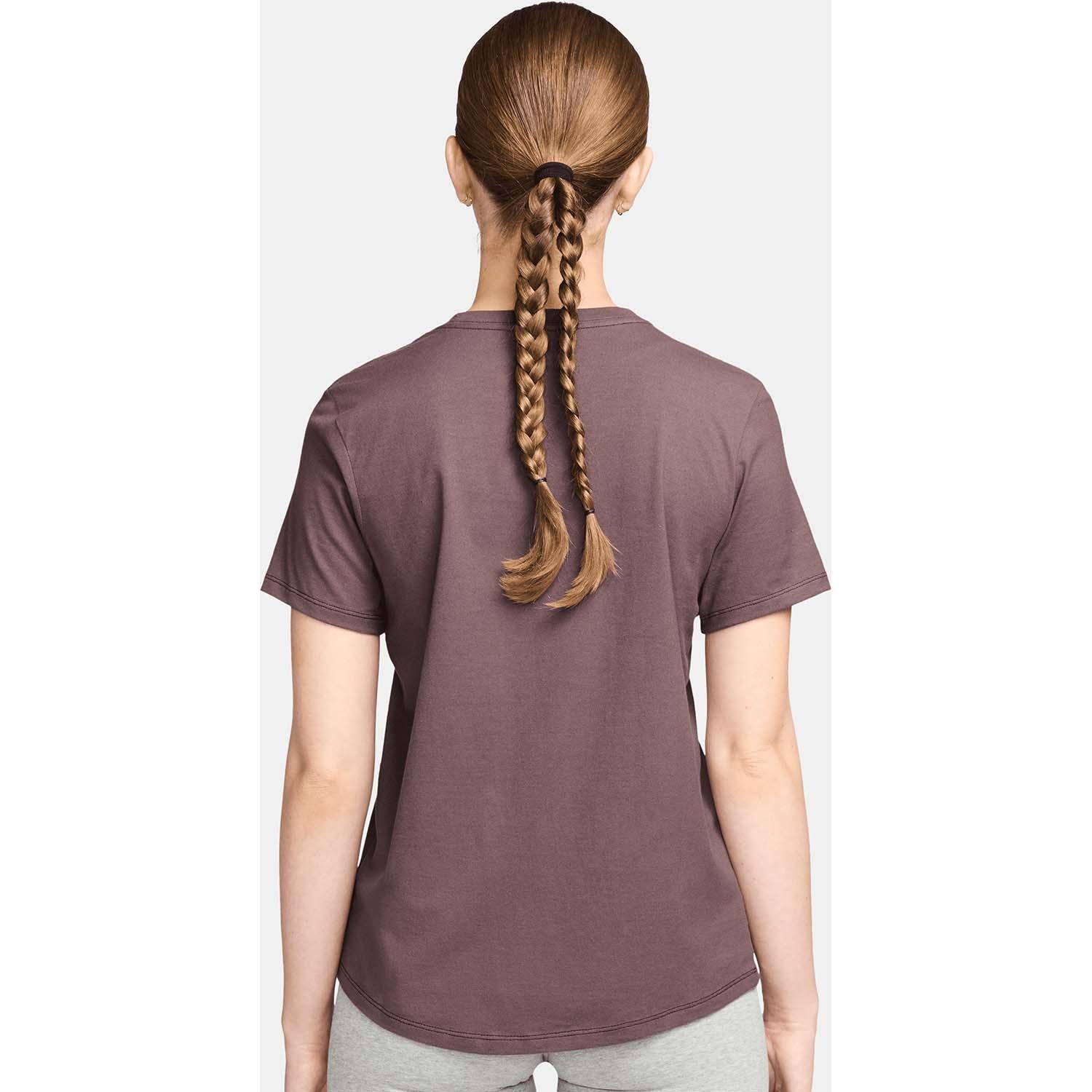 sportswear club essentials wom