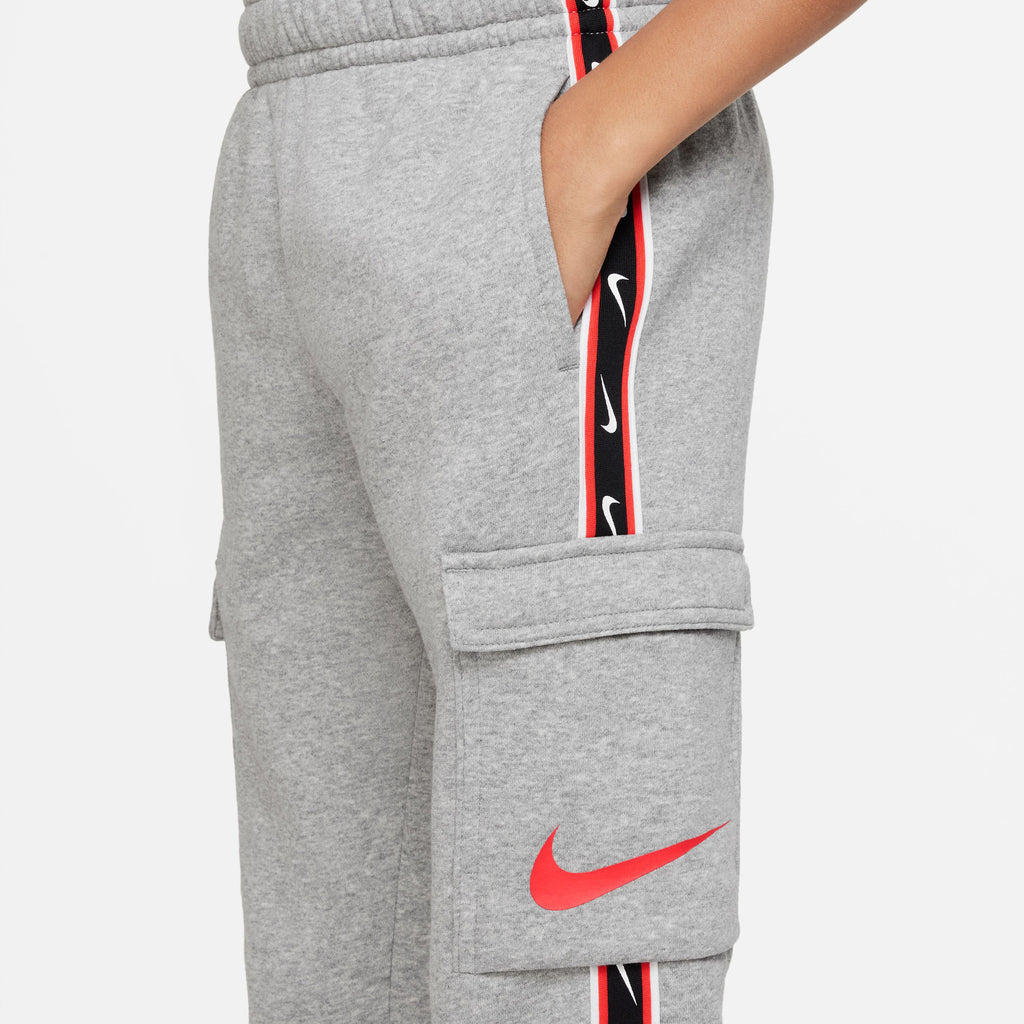 Sportswear Repeat Fleece Cargo broek