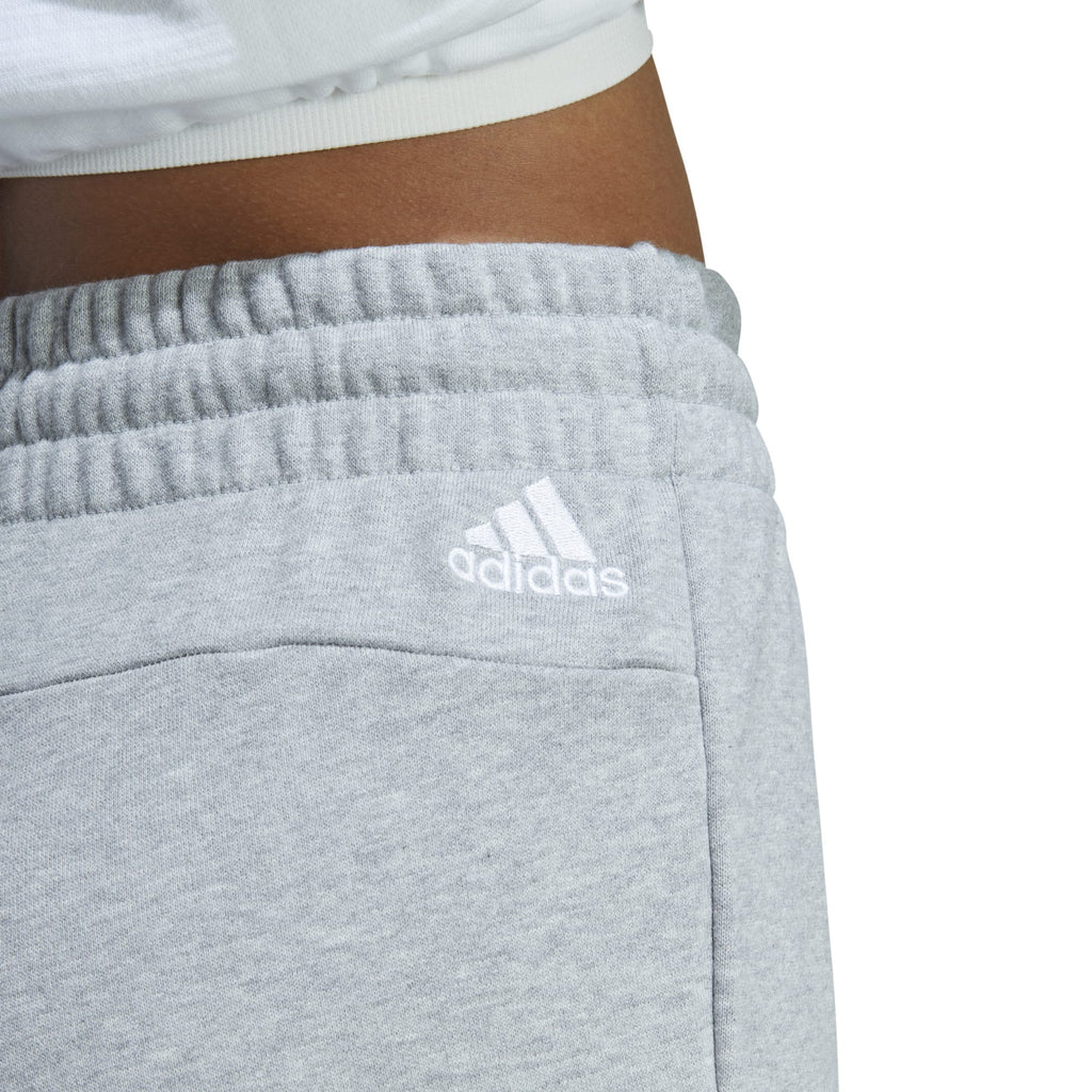 Essentials Linear French Terry short