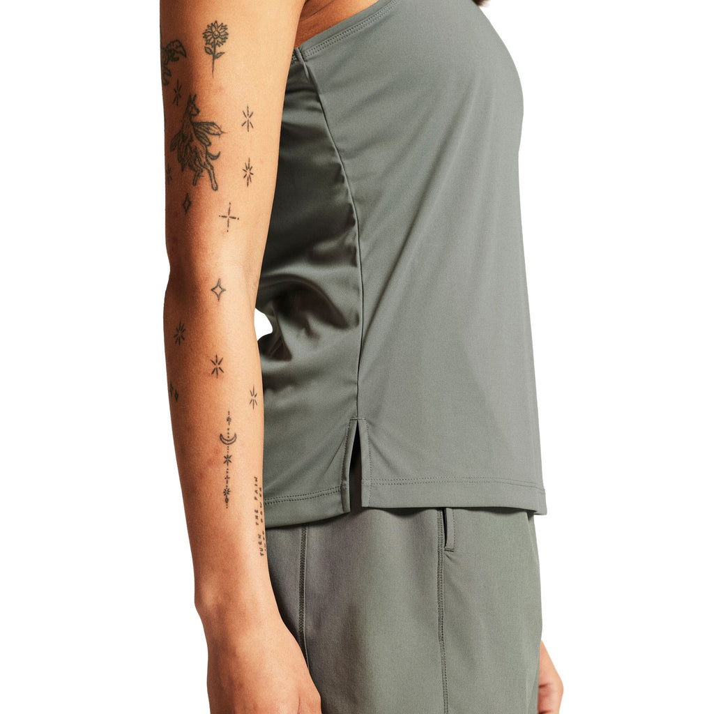 Core Essence Singlet 2 W