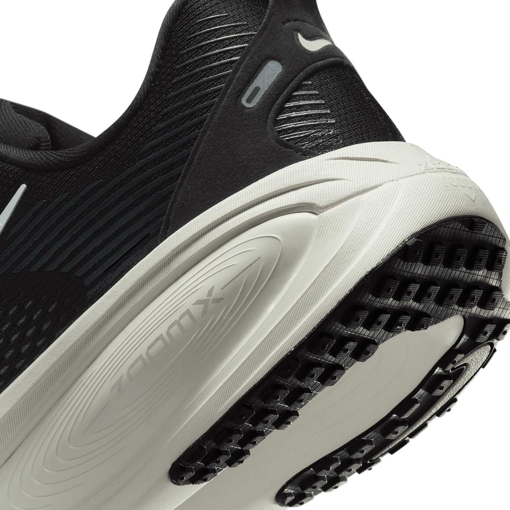 Vomero 18 Men's Road Running S  Hardloopschoenen