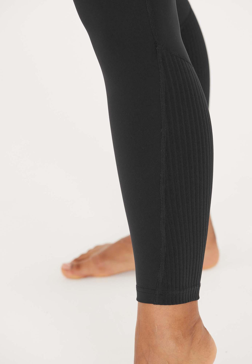 aliya w tights