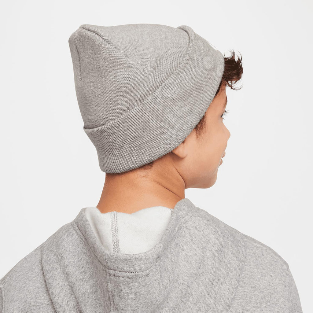 Peak beanie