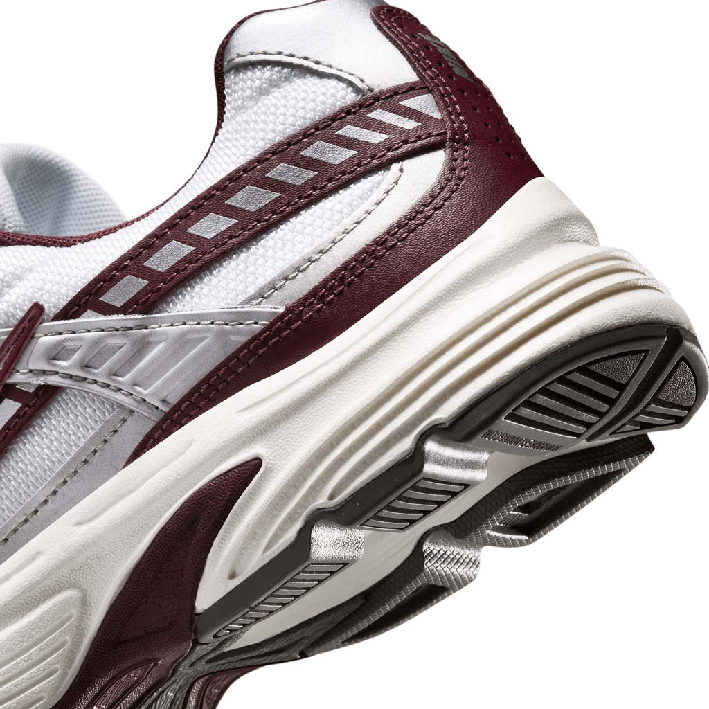 initiator women's shoes