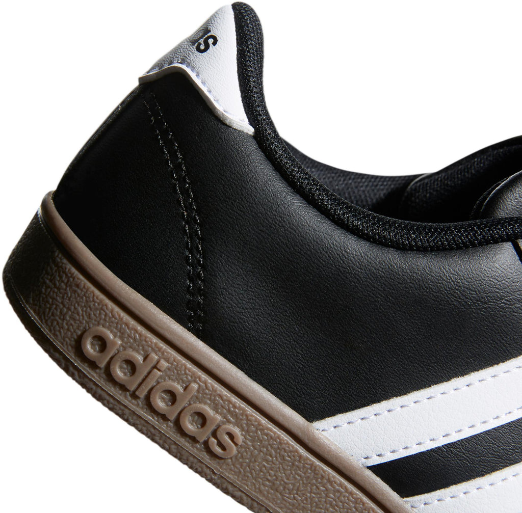Baseline kids sneakers
