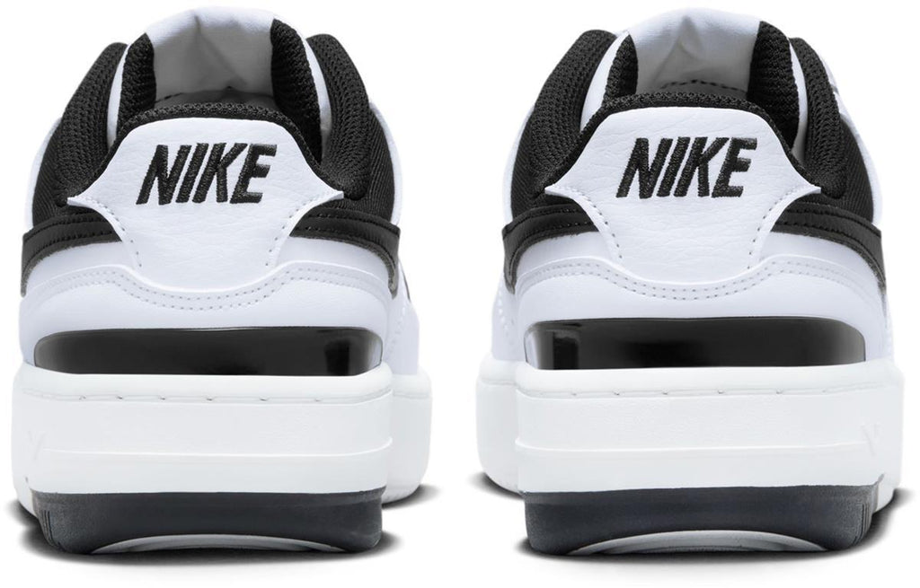 Gamma Force sneakers